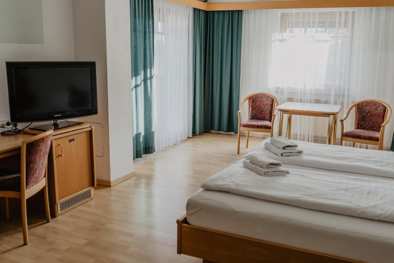 Georgshof Hotel โพเดอร์สดอร์ฟ อัม ซี ภายนอก รูปภาพ